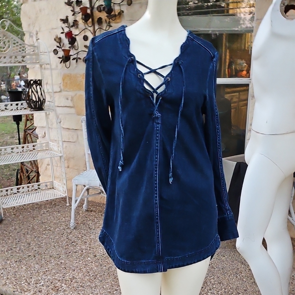 Free People Neopolitan Dreams Boho Lace up denim blue jean Tunic blouse SMALL